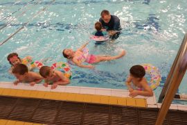 Poprvé ve velkém bazénu - MŠ