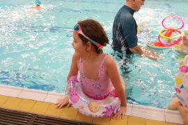 Poprvé ve velkém bazénu - MŠ