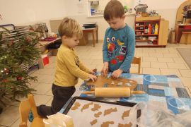 Pečeme vánoční perníčky a linecké