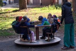 Kaštany a hřiště v Žabčicích